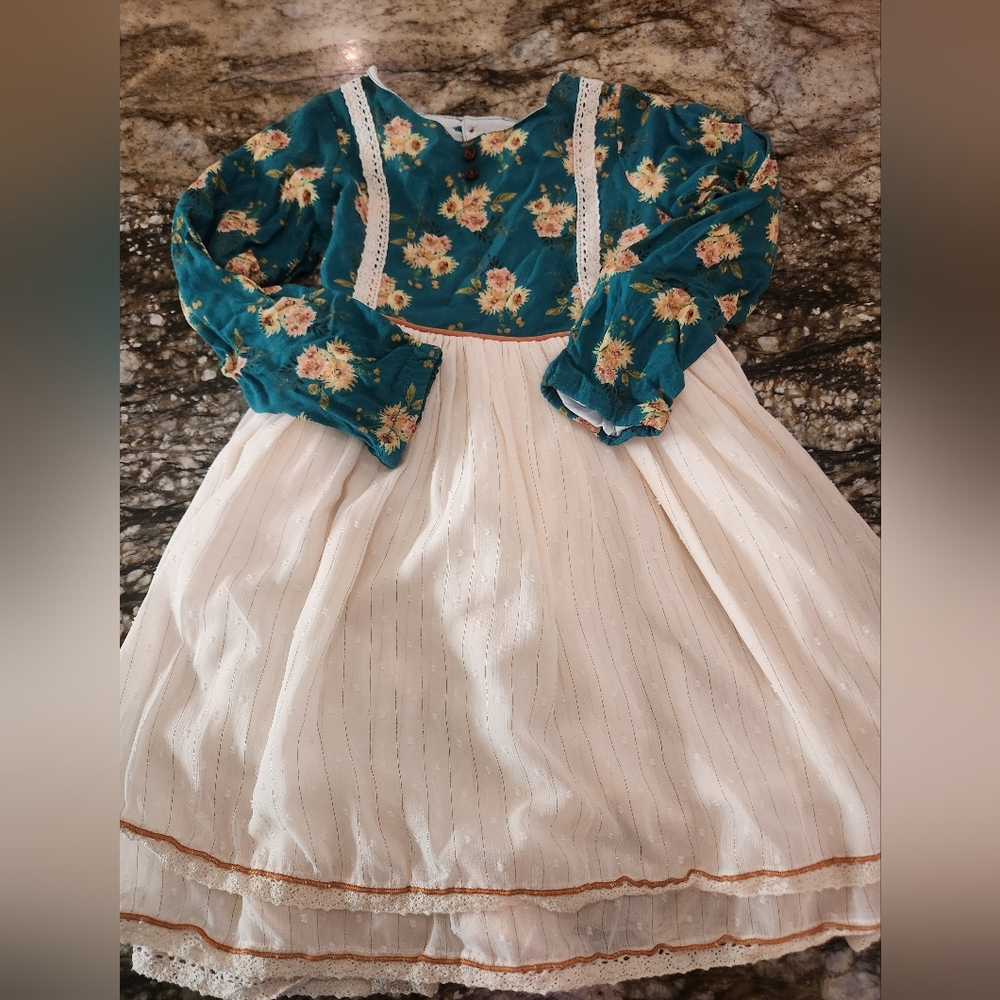 Elegant Floral Kids Dress with Teal and White Design